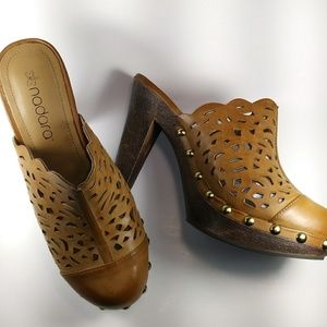 Leather  Heeled  Clogs
